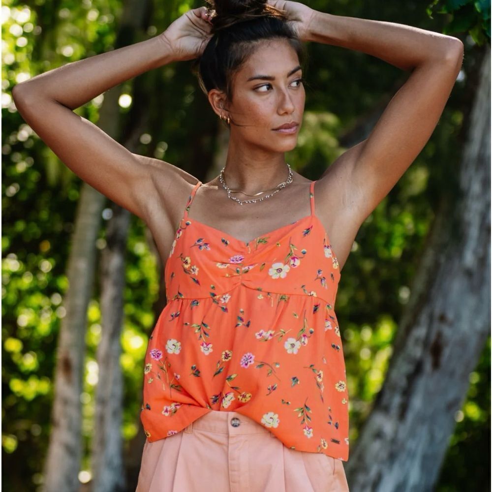 🌸 Volcom Orange Floral Mucho Mahalo Cami With Adjustable Straps Size Small